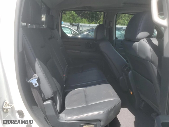2014 Honda Ridgeline SE with VIN 5FPYK1F61EB013239, listed as a Copart auction lot 72755774 with 133,114 mi miles and Salvage Title. Bid and sale history available at carsss.com. Image 10.