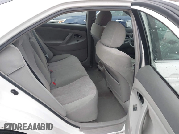 2011 Toyota Camry LE with VIN 4T4BF3EK5BR098345, listed as a IAAI auction lot 41819952 with 184,713 mi miles. Bid and sale history available at carsss.com. Image 8.