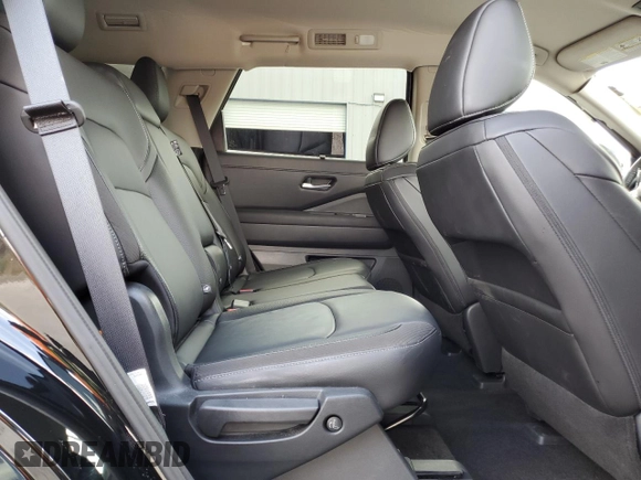 2025 Nissan Pathfinder SL z VIN 5N1DR3CA5SC229171, wystawiony jako Copart lot #58738255 z przebiegiem 3551 mil mil oraz Tytuł czysty. Historia ofert i sprzedaży dostępna na DreamBid. Obrazek 11.