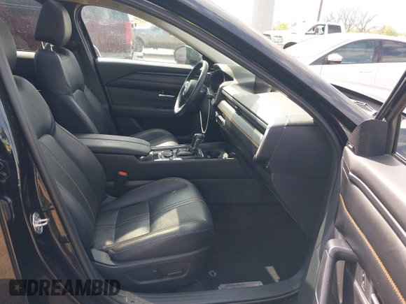 2023 Mazda CX-50 S Premium Plus с VIN 7MMVABEM0PN138970, выставлен на аукционе IAAI как лот 42017075 с пробегом 35 691 миль миль и . История ставок и продаж доступна на DreamBid. Изображение 5.
