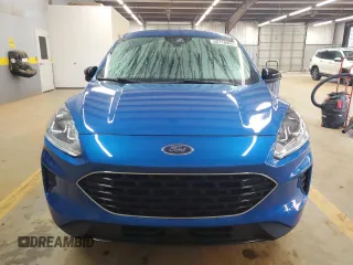 2021 Ford Escape SE with VIN 1FMCU0G61MUB00873, listed as a Copart auction lot 60718995 with 96,502 mi miles and Salvage title. Bid and sale history available at DreamBid. Image 5.