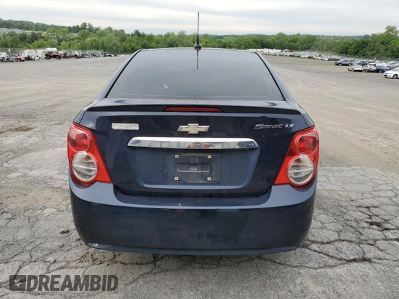 2015 Chevrolet Sonic LT with VIN 1G1JC5SH4F4187829, listed as a Copart auction lot 58529775 with 119,036 mi miles and Salvage title. Bid and sale history available at DreamBid. Image 6.
