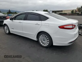 2016 Ford Fusion SE Hybrid with VIN 3FA6P0LU7GR260819, listed as a Copart auction lot 52969335 with 158,396 mi miles and Salvage Title. Bid and sale history available at carsss.com. Image 2.