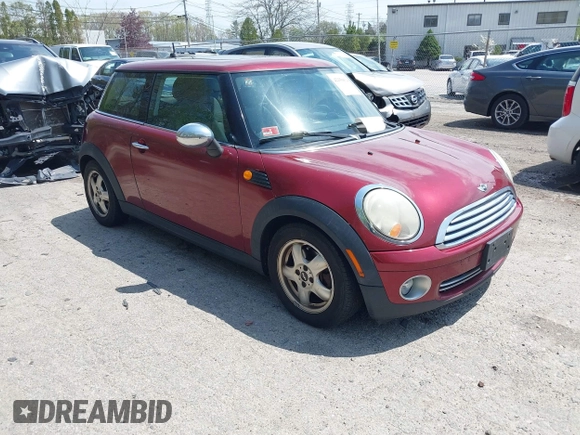 2008 MINI Hardtop with VIN WMWMF33508TU65961, listed as a IAAI auction lot 42156834 with 175,183 mi miles and . Bid and sale history available at DreamBid. Image 1.