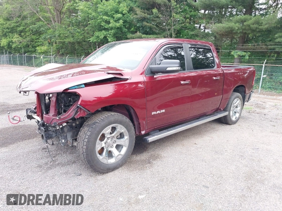 2019 Ram 1500 Big Horn z VIN 1C6SRFFT5KN570253, wystawiony jako IAAI lot #42488224 z przebiegiem 36 507 mil mil oraz . Historia ofert i sprzedaży dostępna na DreamBid. Obrazek 2.