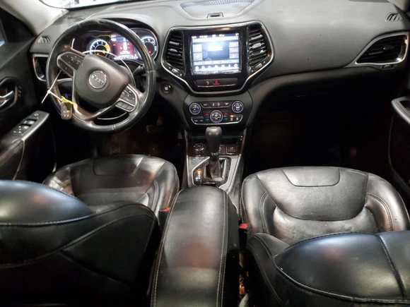 2019 Jeep Cherokee Limited with VIN 1C4PJMDX8KD112843, listed as a Copart auction lot 45530715 with 115,131 mi miles and Salvage Title. Bid and sale history available at carsss.com. Image 8.