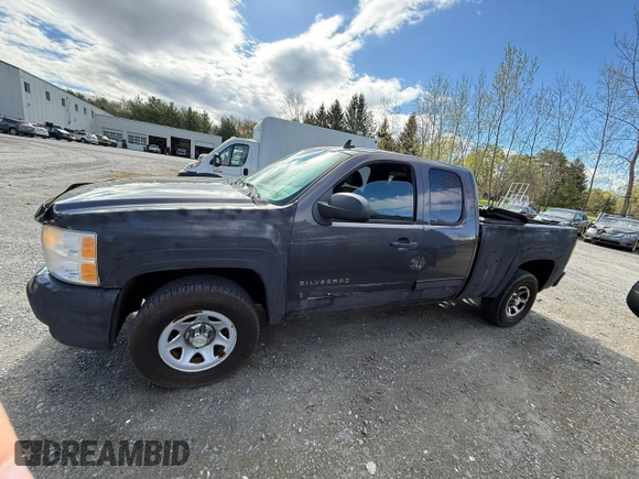 2011 Chevrolet Silverado 1500 LT with VIN 1GCRKSE36BZ260532, listed as a Copart auction lot 56358145 with 164,458 mi miles and Clean Title. Bid and sale history available at DreamBid. Image 4.