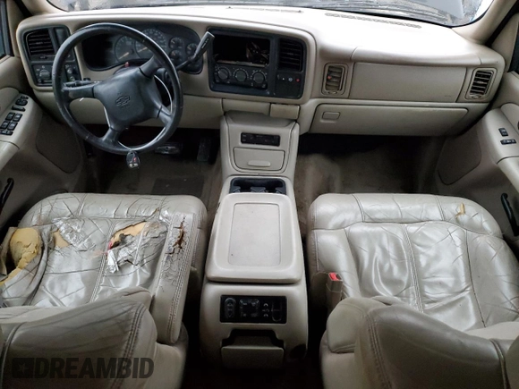 2002 Chevrolet Suburban LT with VIN 3GNEC16Z82G218430, listed as a Copart auction lot 88274275 with 308,999 mi miles and Salvage Title. Bid and sale history available at carsss.com. Image 8.