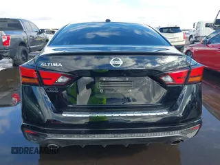 2020 Nissan Altima 2.5 SR with VIN 1N4BL4CV3LC265342, listed as a IAAI auction lot 41784597 with 81,168 mi miles. Bid and sale history available at carsss.com. Image 16.