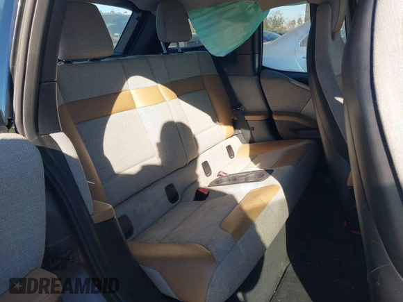 2014 BMW i3 with VIN WBY1Z4C57EV276810, listed as a IAAI auction lot 41370310 with Not provided miles and . Bid and sale history available at DreamBid. Image 8.
