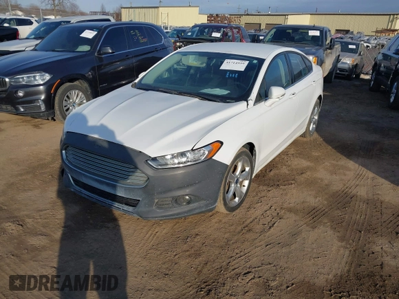 2016 Ford Fusion SE with VIN 3FA6P0T96GR251363, listed as a IAAI auction lot 41714959 with 144,118 mi miles. Bid and sale history available at carsss.com. Image 2.