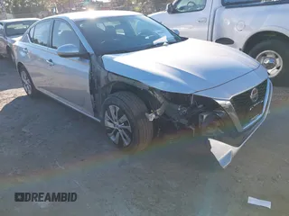 2020 Nissan Altima S with VIN 1N4BL4BV0LC252680, listed as a IAAI auction lot 40645027 with 93,171 mi miles and . Bid and sale history available at DreamBid. Image 1.