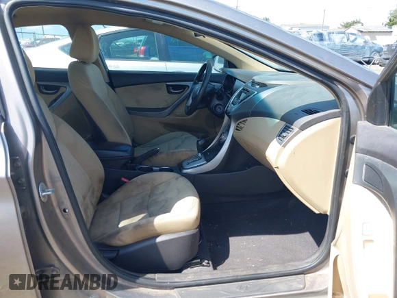 2012 Hyundai Elantra Limited z VIN 5NPDH4AE8CH099976, wystawiony jako IAAI lot #42327888 z przebiegiem 256 867 mil mil oraz . Historia ofert i sprzedaży dostępna na DreamBid. Obrazek 5.