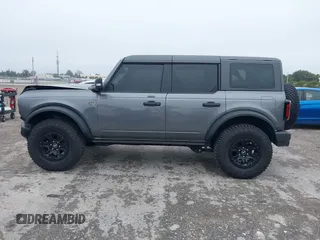 2023 Ford Bronco with VIN 1FMEE5DPXPLC01694, listed as a IAAI auction lot 41389276 with 10,512 mi miles. Bid and sale history available at carsss.com. Image 15.