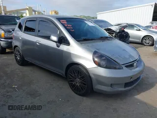 2008 Honda Fit with VIN JHMGD38468S028959, listed as a IAAI auction lot 42042292 with 226,247 mi miles. Bid and sale history available at carsss.com. Image 1.