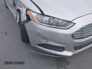 2016 Ford Fusion SE with VIN 3FA6P0H79GR233771, listed as a IAAI auction lot 41895781 with 143,915 mi miles. Bid and sale history available at carsss.com. Image 6.
