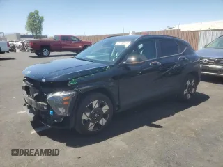 2024 Hyundai Kona SEL с VIN KM8HC3ABXRU069176, выставлен на аукционе Copart как лот 61758915 с пробегом 23 674 миль миль и Списание • Salvage title. История ставок и продаж доступна на DreamBid. Изображение 1.