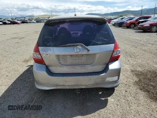 2007 Honda Fit Sport z VIN JHMGD37687S062788, wystawiony jako Copart lot #58374245 z przebiegiem Nie podano mil oraz Czysty tytuł • Clean title. Historia ofert i sprzedaży dostępna na DreamBid. Obrazek 6.