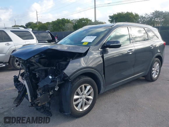 2017 Kia Sorento LX with VIN 5XYPG4A34HG295846, listed as a IAAI auction lot 41712005 with 87,069 mi miles. Bid and sale history available at carsss.com. Image 18.
