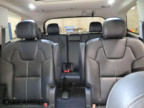 2022 Kia Telluride SX with VIN 5XYP5DHC1NG282155, listed as a Copart auction lot 53046715 with 43,921 mi miles and Salvage title. Bid and sale history available at DreamBid. Image 10.