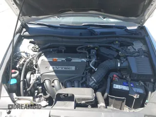2008 Honda Accord EX with VIN JHMCP267X8C027191, listed as a IAAI auction lot 42208229 with 172,981 mi miles and . Bid and sale history available at DreamBid. Image 10.