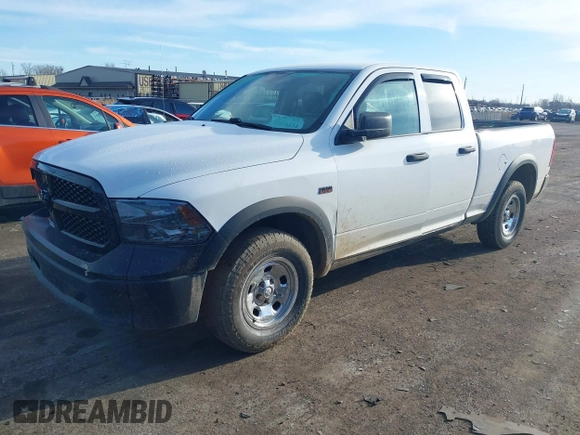 2018 Ram 1500 Express z VIN 1C6RR7FT0JS232912, wystawiony jako IAAI lot #41876834 z przebiegiem 137 642 mil mil oraz . Historia ofert i sprzedaży dostępna na DreamBid. Obrazek 17.