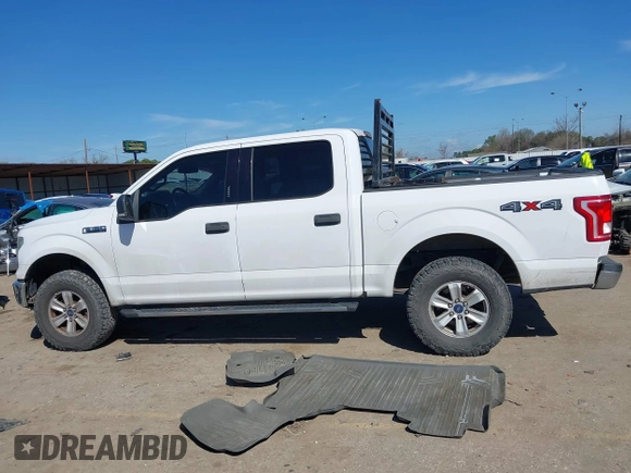 2015 Ford F-150 XLT with VIN 1FTEW1EFXFKE27190, listed as a IAAI auction lot 41670252 with 250,077 mi miles. Bid and sale history available at carsss.com. Image 14.