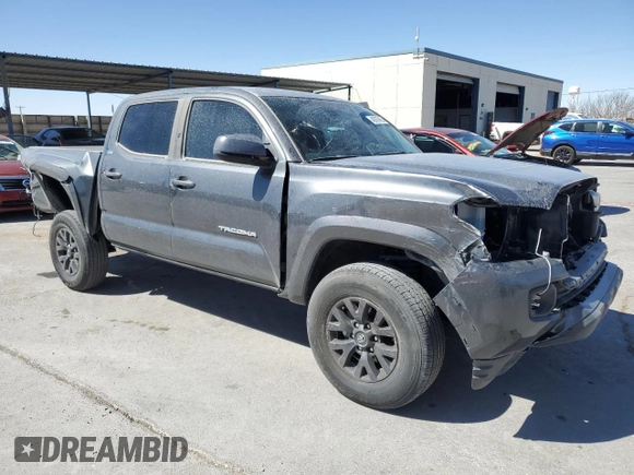 2023 Toyota Tacoma SR5 z VIN 3TMAZ5CNXPM207548, wystawiony jako Copart lot #48767455 z przebiegiem 21 729 mil mil oraz Szkoda całkowita • Salvage title. Historia ofert i sprzedaży dostępna na DreamBid. Obrazek 4.