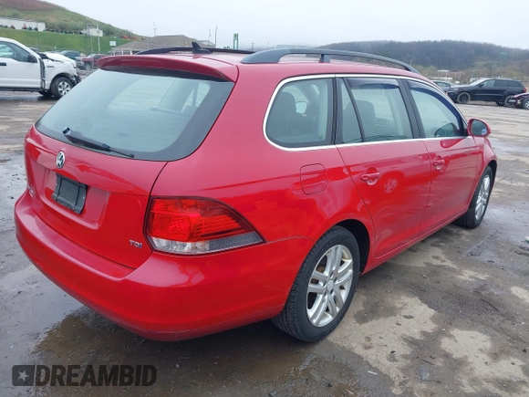 2010 Volkswagen Jetta TDI z VIN 3VWPL7AJ8AM694387, wystawiony jako IAAI lot #41955057 z przebiegiem 222 994 mil mil oraz . Historia ofert i sprzedaży dostępna na DreamBid. Obrazek 4.