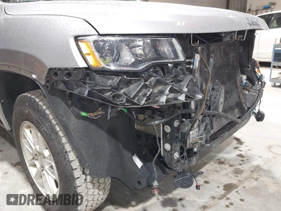 2018 Jeep Grand Cherokee Upland with VIN 1C4RJFAG5JC129757, listed as a IAAI auction lot 42006551 with 143,610 mi miles and . Bid and sale history available at DreamBid. Image 22.