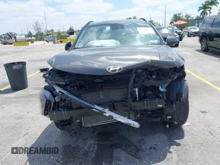 2025 Hyundai Kona SEL with VIN KM8HBCAB2SU211786, listed as a IAAI auction lot 42082953 with 15,686 mi miles and . Bid and sale history available at carsss.com. Image 6.