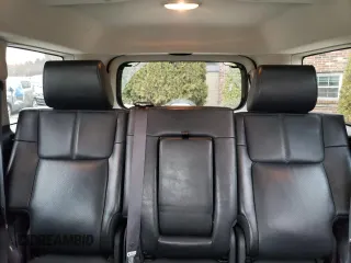 2010 Jeep Commander Limited with VIN 1J4RG5GT1AC113403, listed as a Copart auction lot 85916484 with 69,515 mi miles and Clean title. Bid and sale history available at DreamBid. Image 10.