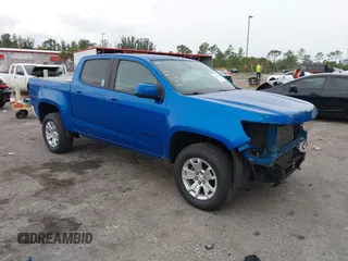 2021 Chevrolet Colorado 2WD LT with VIN 1GCGSCEA0M1147592, listed as a IAAI auction lot 41642125 with 70,179 mi miles. Bid and sale history available at carsss.com. Image 1.