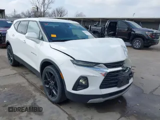 2021 Chevrolet Blazer LT z VIN 3GNKBCRS3MS576373, wystawiony jako IAAI lot #41538823 z przebiegiem 89 181 mil mil oraz . Historia ofert i sprzedaży dostępna na DreamBid. Obrazek 1.