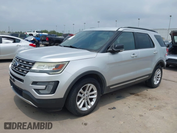 2017 Ford Explorer XLT z VIN 1FM5K7D89HGB79520, wystawiony jako IAAI lot #42288407 z przebiegiem 152 091 mil mil oraz . Historia ofert i sprzedaży dostępna na DreamBid. Obrazek 2.