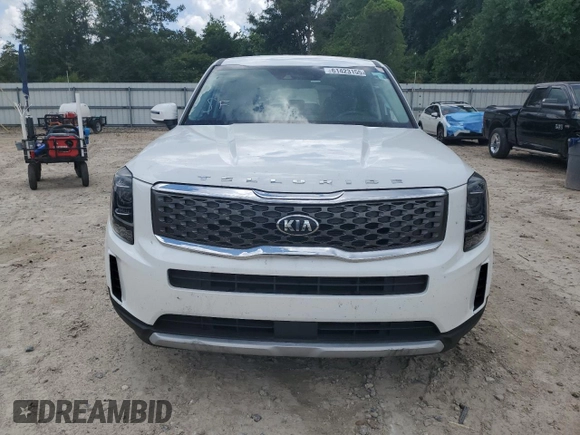 2020 Kia Telluride LX with VIN 5XYP24HC7LG054134, listed as a Copart auction lot 61423155 with 49,420 mi miles and Salvage title. Bid and sale history available at DreamBid. Image 5.