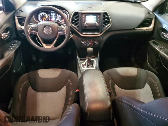 2016 Jeep Cherokee Altitude z VIN 1C4PJLAB2GW177394, wystawiony jako Copart lot #57840255 z przebiegiem 147 962 mil mil oraz Nie do naprawy • Non repairable. Historia ofert i sprzedaży dostępna na DreamBid. Obrazek 8.
