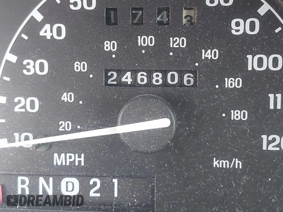 1999 Ford Explorer XLT z VIN 1FMZU32E6XUA07927, wystawiony jako IAAI lot #41489418 z przebiegiem 246 806 mil mil oraz . Historia ofert i sprzedaży dostępna na DreamBid. Obrazek 7.