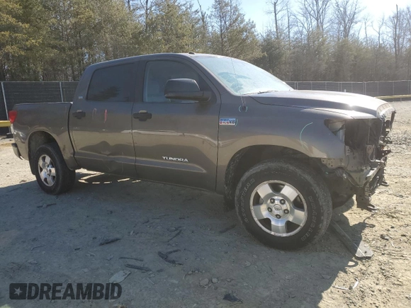 2011 Toyota Tundra 4WD Truck with VIN 5TFDY5F1XBX185370, listed as a Copart auction lot 45558635 with 206,492 mi miles and Salvage Title. Bid and sale history available at carsss.com. Image 4.