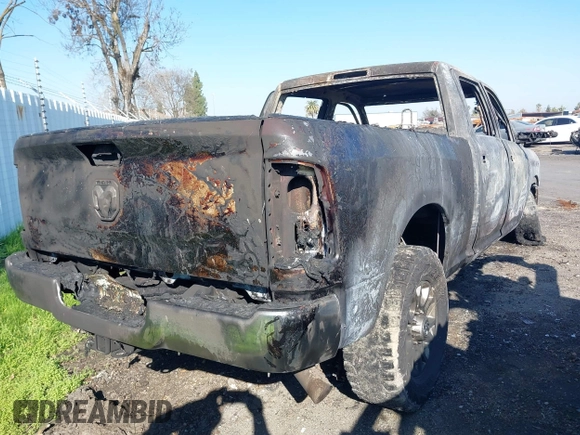 2022 Ram 2500 Tradesman with VIN 3C6UR5CL8NG125686, listed as a IAAI auction lot 41300024 with 1 mi miles. Bid and sale history available at carsss.com. Image 4.