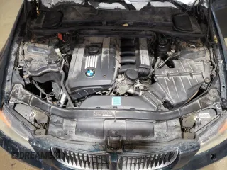 2008 BMW 3 Series 328xi with VIN WBAVC93568K044042, listed as a Copart auction lot 48079995 with 157,523 mi miles and Clean title. Bid and sale history available at DreamBid. Image 11.