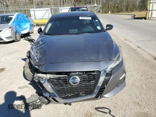 2019 Nissan Altima SR with VIN 1N4BL4CV8KC203983, listed as a Copart auction lot 46869385 with 116,500 mi miles and Salvage Title. Bid and sale history available at carsss.com. Image 5.