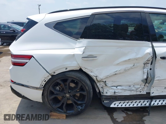 2024 Genesis GV80 z VIN KMUHCESC8RU166378, wystawiony jako IAAI lot #42260945 z przebiegiem 32 119 mil mil oraz . Historia ofert i sprzedaży dostępna na DreamBid. Obrazek 17.
