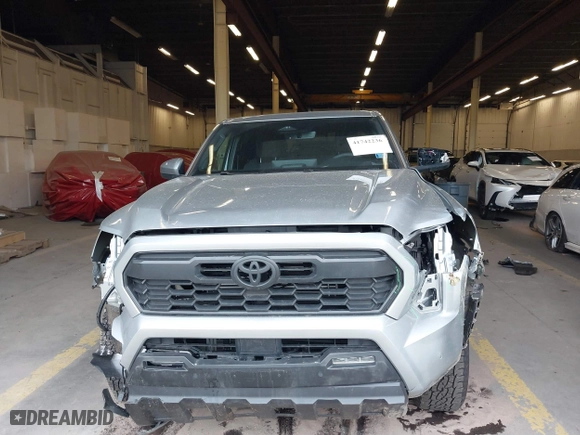 2024 Toyota Tacoma 4WD SR5 with VIN 3TMLB5JN4RM071338, listed as a IAAI auction lot 41742236 with 9,367 mi miles. Bid and sale history available at carsss.com. Image 12.