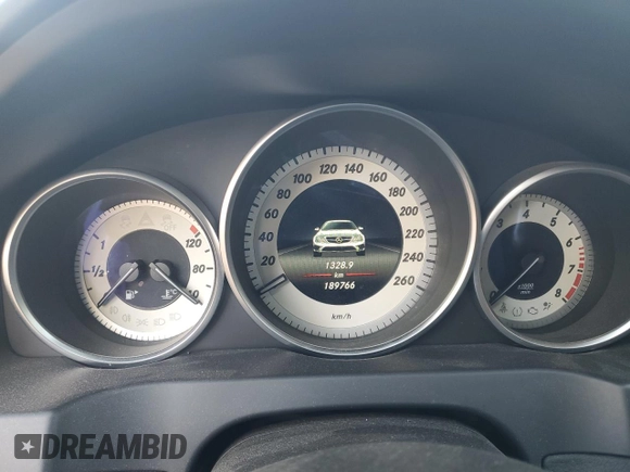 2014 Mercedes-Benz E 350 with VIN WDDKJ8JB7EF253105, listed as a Copart auction lot 54660515 with 189,766 mi miles and Non repairable. Bid and sale history available at DreamBid. Image 9.