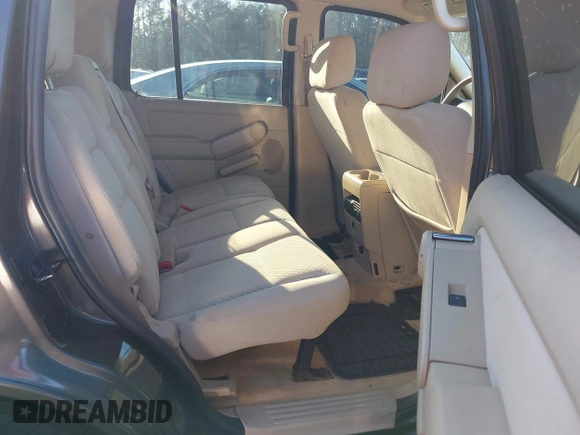 2006 Ford Explorer XLS with VIN 1FMEU62E16UA28599, listed as a IAAI auction lot 41638404 with 103,783 mi miles. Bid and sale history available at carsss.com. Image 8.