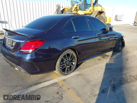 2020 Mercedes-Benz C 300 with VIN W1KWF8DB0LR566247, listed as a IAAI auction lot 40935203 with 29,543 mi miles and . Bid and sale history available at carsss.com. Image 4.