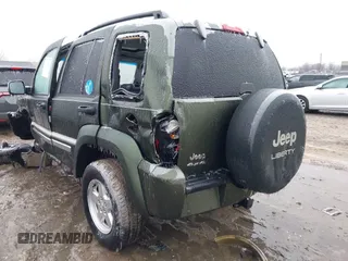 2006 Jeep Liberty Sport with VIN 1J4GL48K86W214625, listed as a IAAI auction lot 41496127 with 142,705 mi miles. Bid and sale history available at carsss.com. Image 3.