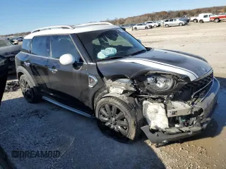 2019 MINI Countryman Cooper S z VIN WMZYT3C55K3E95898, wystawiony jako Copart lot #81771594 z przebiegiem 87 340 mil mil oraz Szkoda całkowita • Salvage title. Historia ofert i sprzedaży dostępna na DreamBid. Obrazek 4.