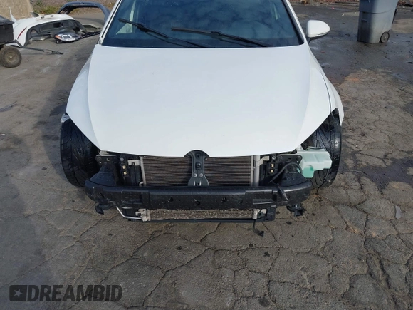 2020 Volkswagen GTI S с VIN 3VW5T7AU3LM006025, выставлен на аукционе IAAI как лот 41833569 с пробегом 73 979 миль миль и . История ставок и продаж доступна на DreamBid. Изображение 6.